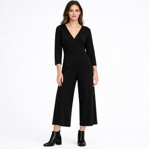 Zara Trafaluc Black Wide‑Leg Jumpsuit Size L V‑Neck Minimalist Stretch
